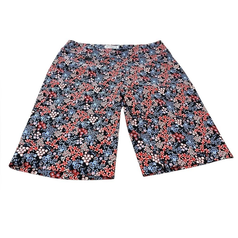 Peck&Peck Petite Multicolored Floral Bermuda Walking Shorts